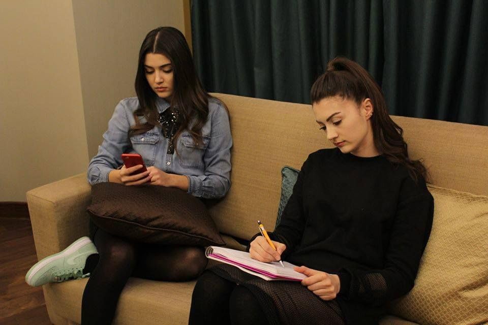 Hande Ercel Seriale Hande Erçel Official – News, Videos, Series & More – Hande Ercel Official